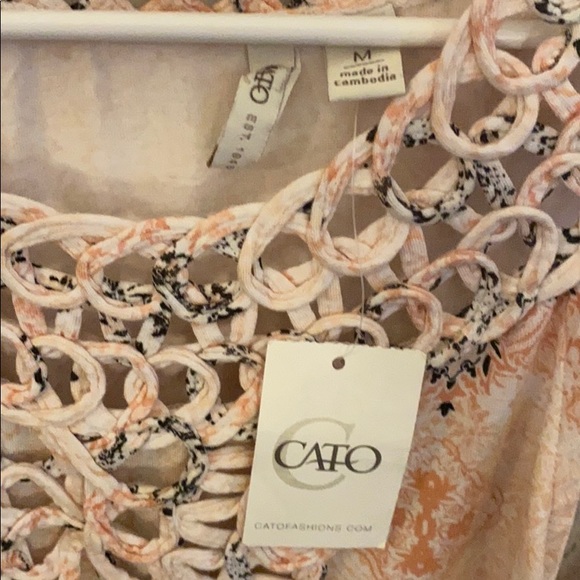 NWT Cream Cato Crochet Tunic/Flowy Top - Picture 4 of 6